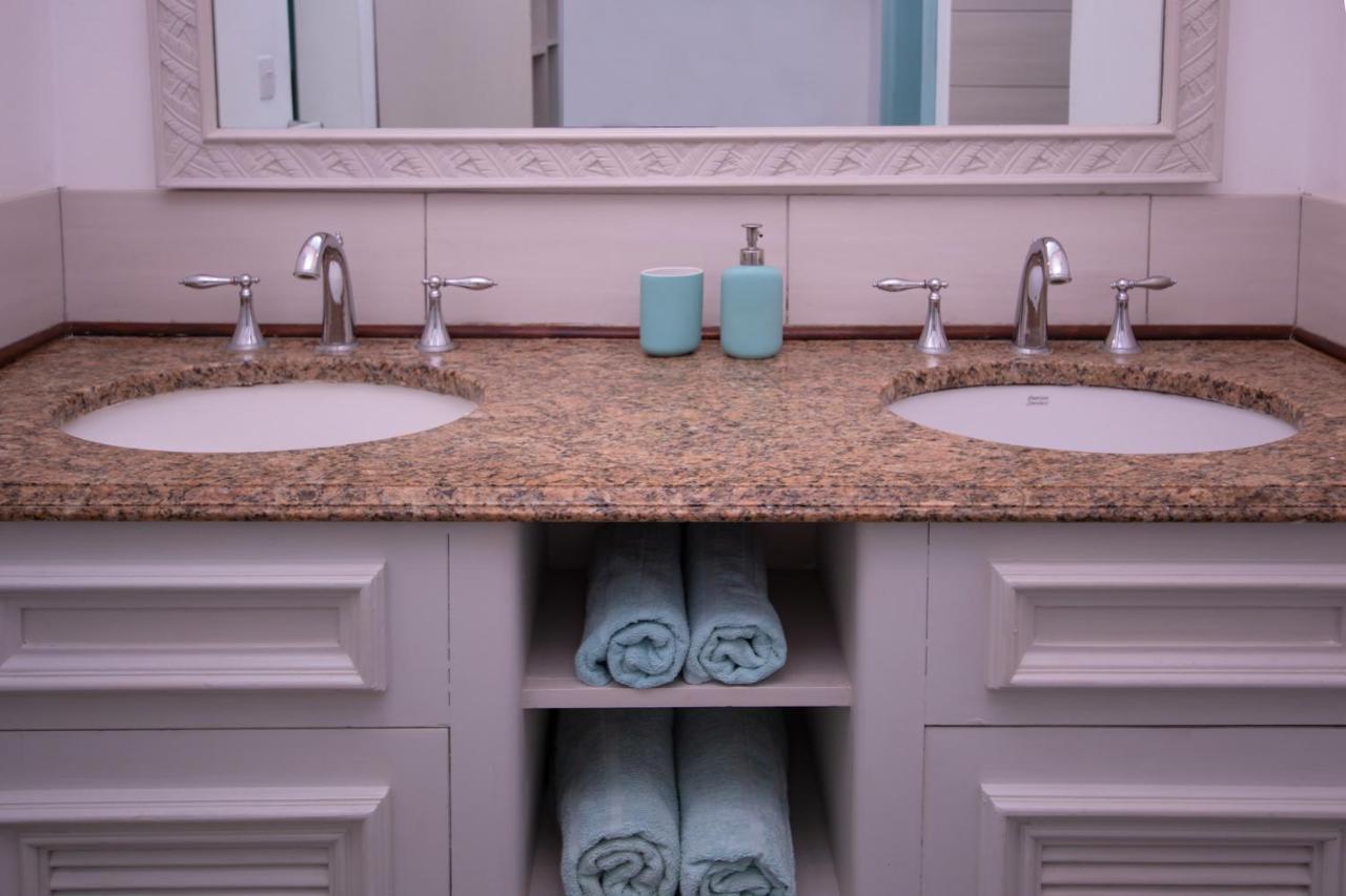 Le Mandala Moris Guesthouse Pointe Aux Canonniers Grand Bay Ngoại thất bức ảnh