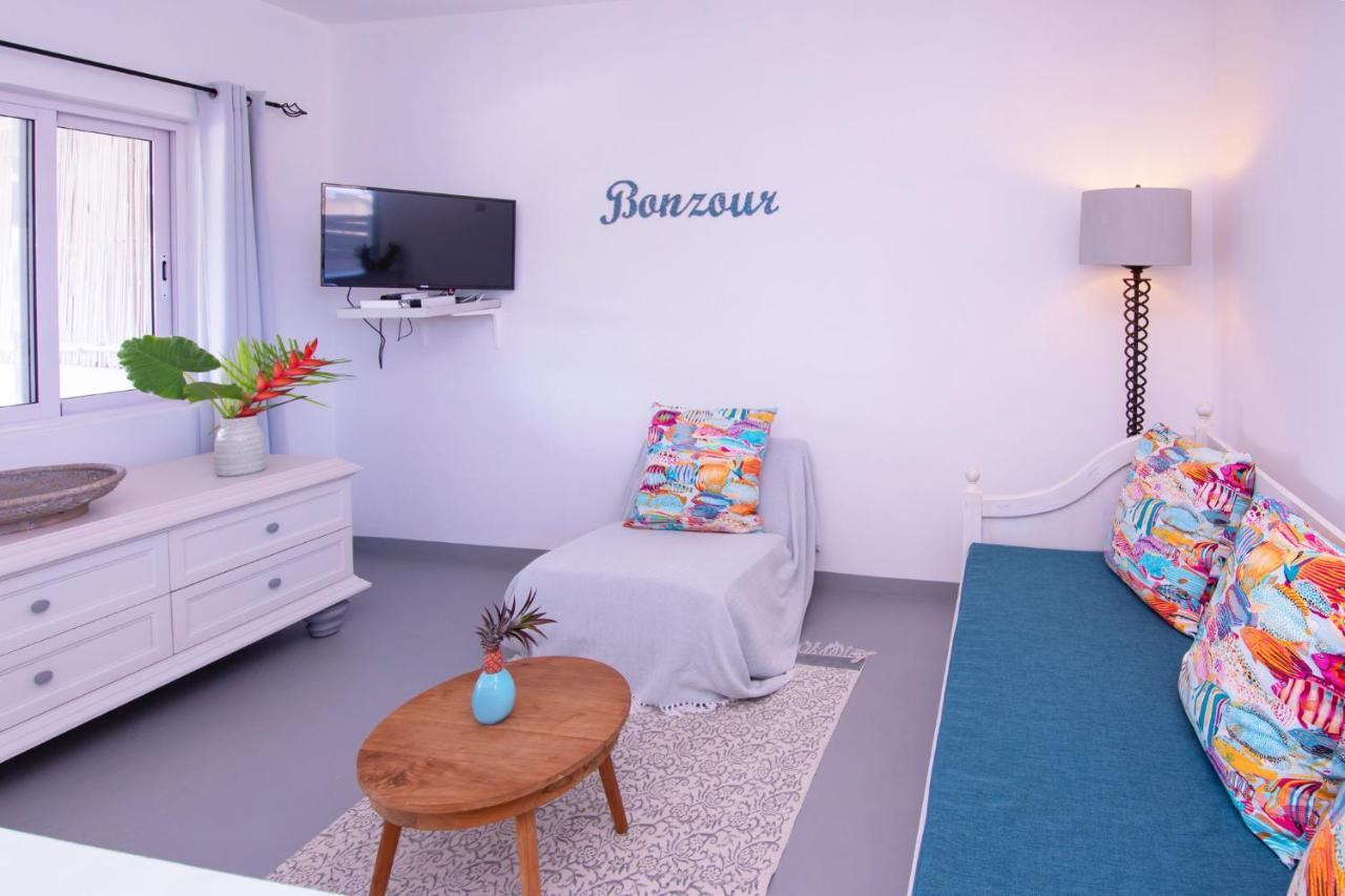 Le Mandala Moris Guesthouse Pointe Aux Canonniers Grand Bay Ngoại thất bức ảnh