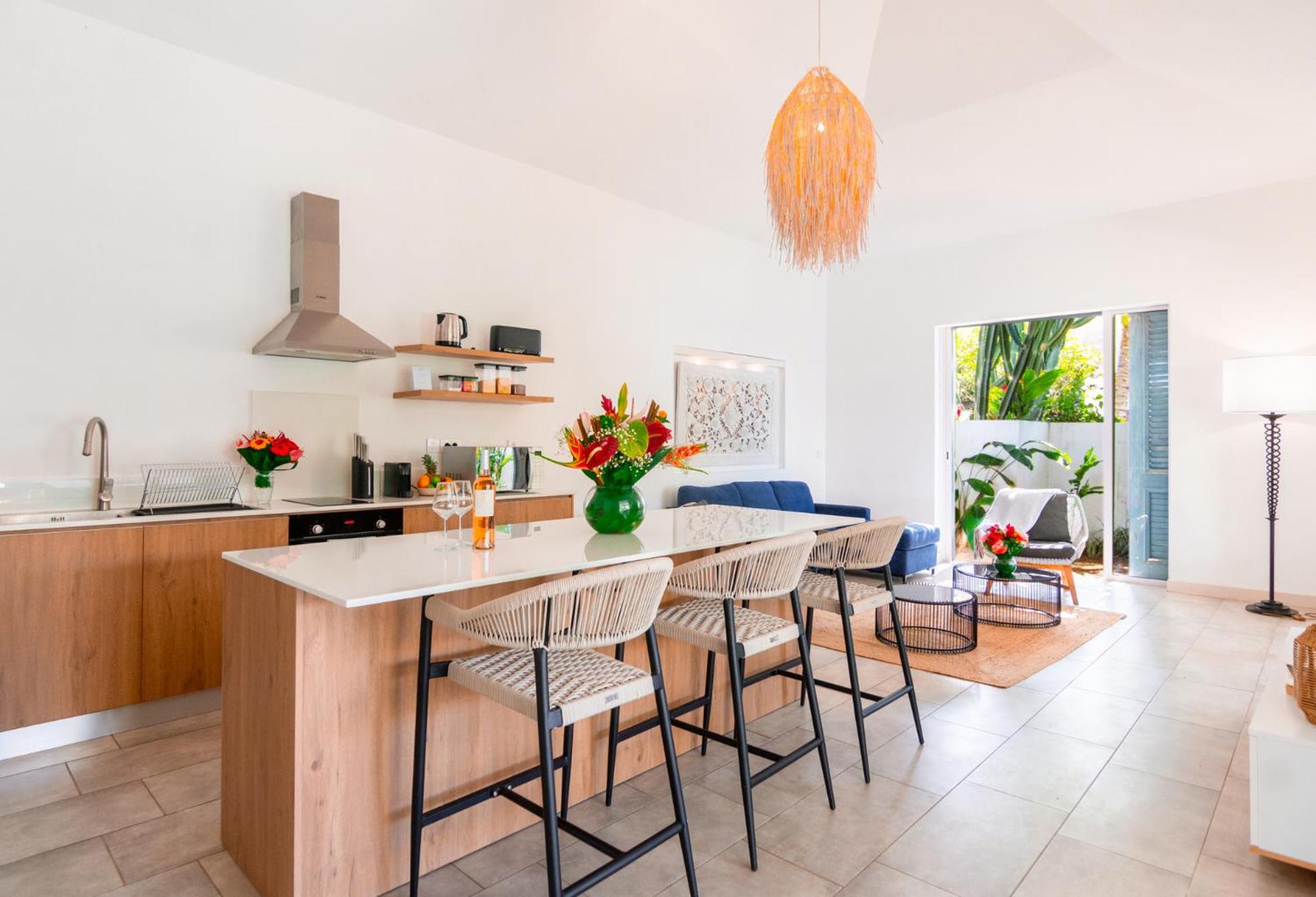 Le Mandala Moris Guesthouse Pointe Aux Canonniers Grand Bay Ngoại thất bức ảnh