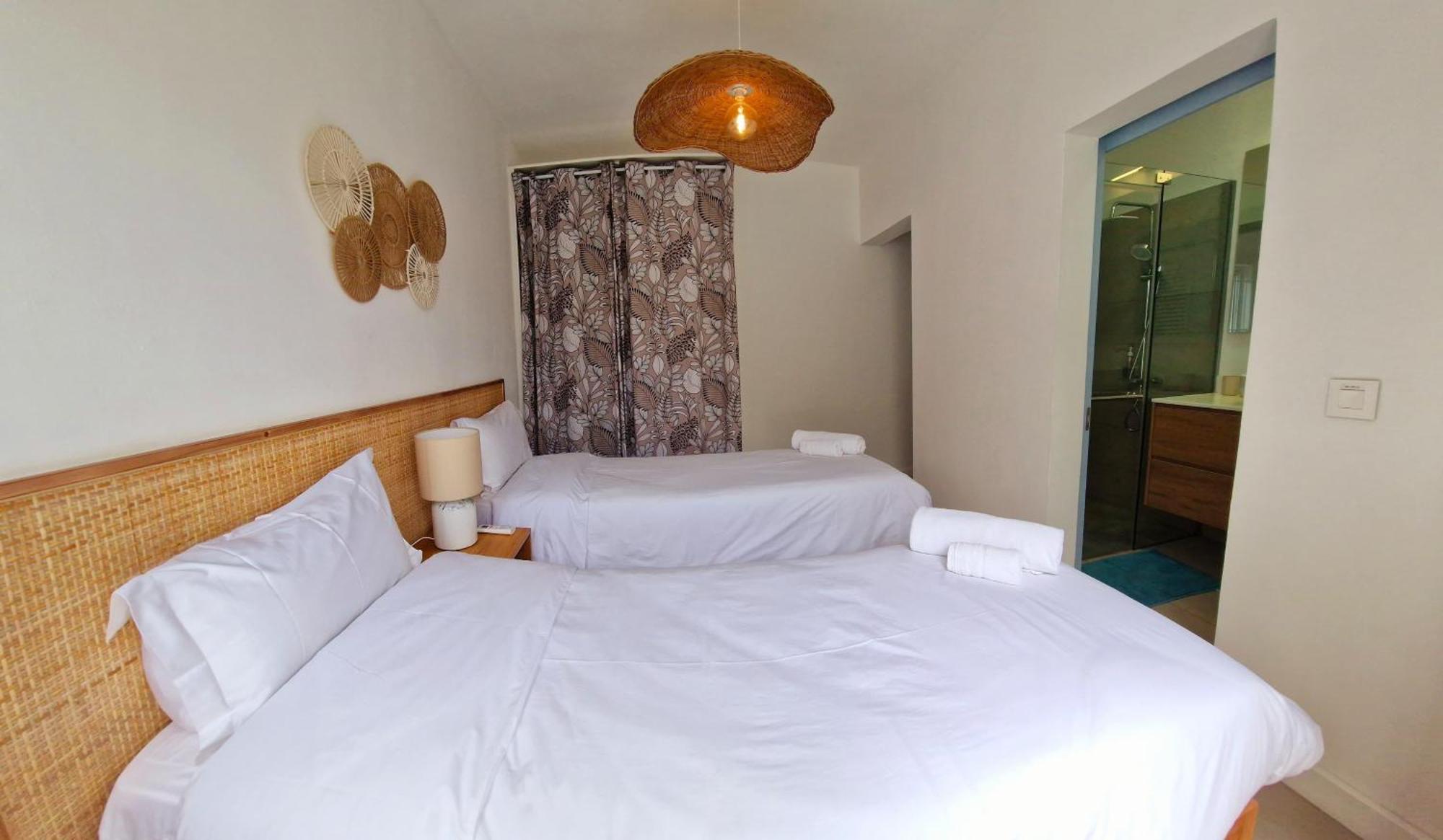 Le Mandala Moris Guesthouse Pointe Aux Canonniers Grand Bay Ngoại thất bức ảnh