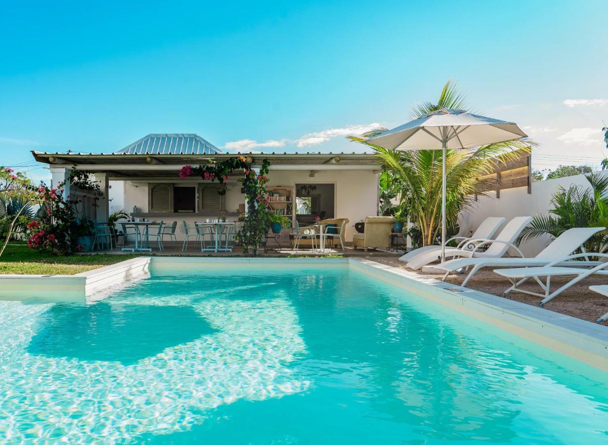 Le Mandala Moris Guesthouse Pointe Aux Canonniers Grand Bay Ngoại thất bức ảnh